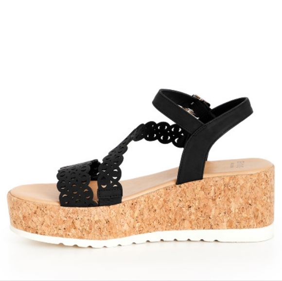 NEW EVANS FLATFORM EMMA SANDAL IN BLACK (WIDE WIDTH) - Picture 10 of 11